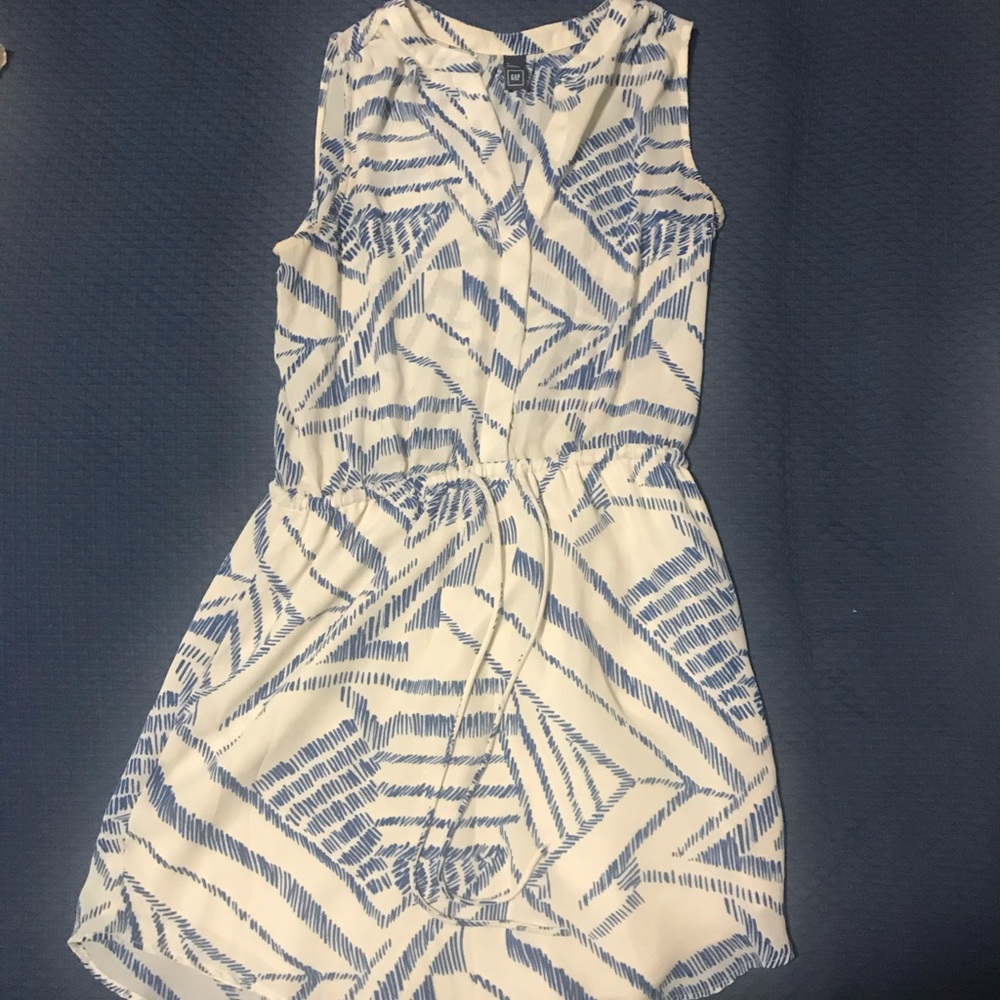 Dress with pockets!